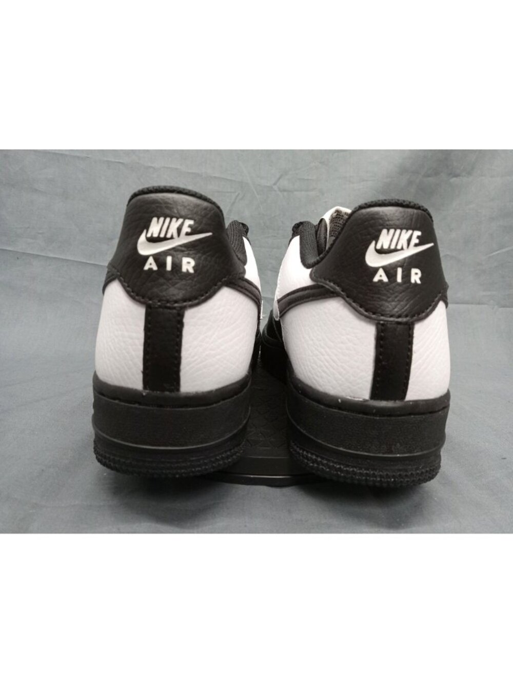Nike Air Force 1 NN (GS) Sneakers Leather Black White Boys Size 4.5 FLOOR MODEL! - Picture 7 of 11